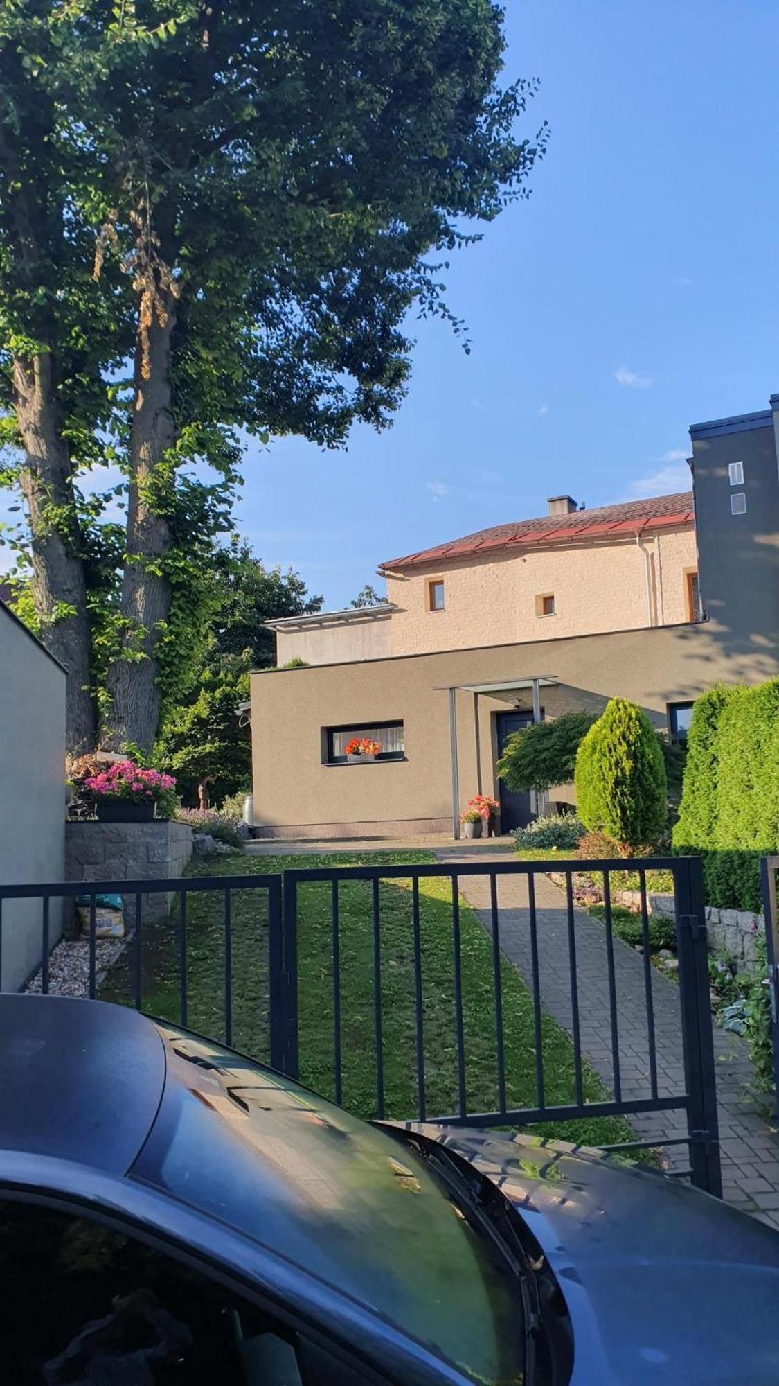 Pod Lipou Apartment Liberec Luaran gambar